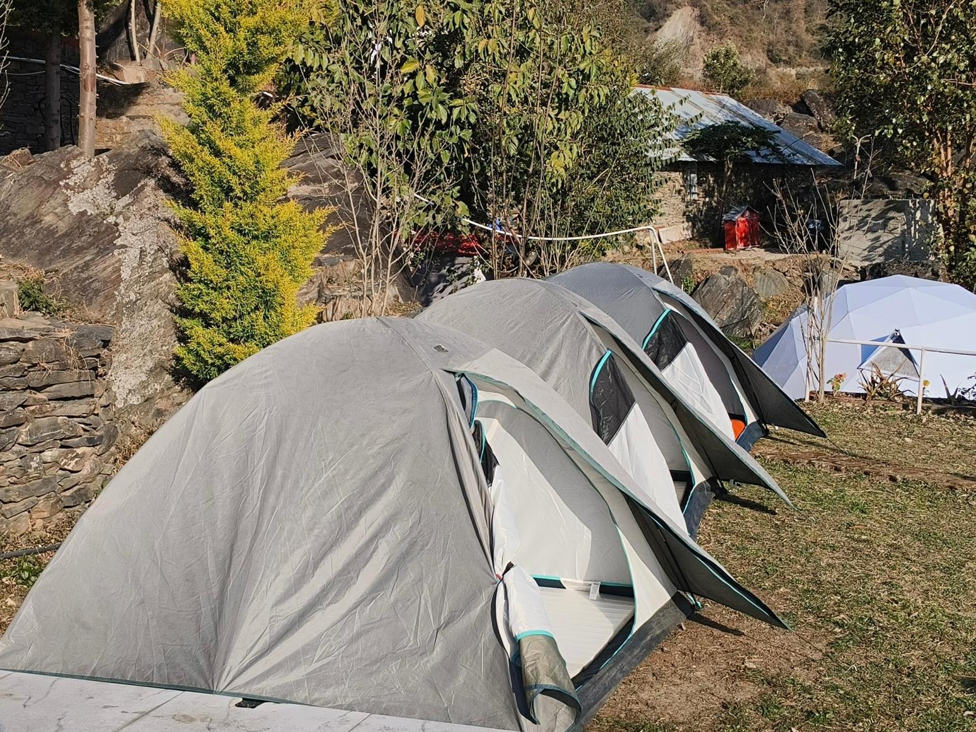Hill Ventures Adventure Camp And Restaurant Hotell Dharamshala Eksteriør bilde